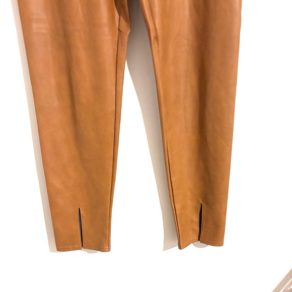 🌺 Bagatelle Size M Carmel Brown Faux Leather Pants Gorgeous - Picture 3 of 4
